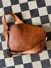 Load image into Gallery viewer, Purse: Brown blk/white check