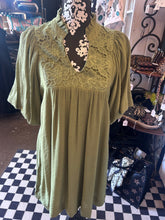 Load image into Gallery viewer, Dress: Dahila