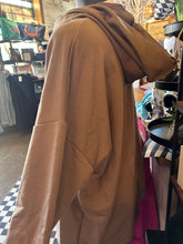 Load image into Gallery viewer, Top: Coco Pullover
