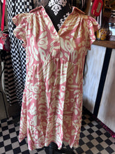 Load image into Gallery viewer, Dress: Darling Cream and Pink