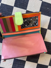 Load image into Gallery viewer, Polka Dot wallet