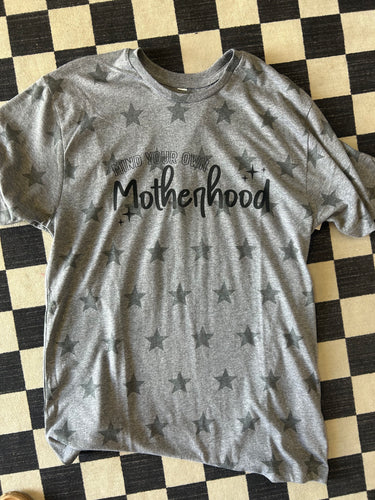 Tee: Mind your own motherhood