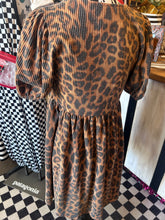 Load image into Gallery viewer, Dress: Ribbed Leopard