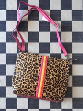 Load image into Gallery viewer, Striped leopard cowhide purse