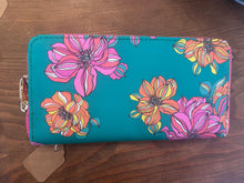 Load image into Gallery viewer, Large Jade Floral Wallet