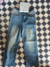 Load image into Gallery viewer, Jeans: Midrise Stretch Jeans