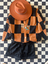 Load image into Gallery viewer, Cardigan: Checkered