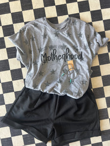 Tee: Mind your own motherhood