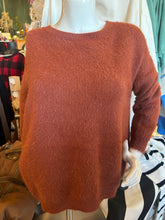 Load image into Gallery viewer, Sweater: Rust tie on back