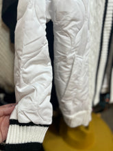 Load image into Gallery viewer, White Puff Jacket