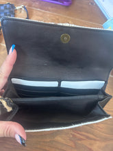 Load image into Gallery viewer, Brown/white cowhide wallet