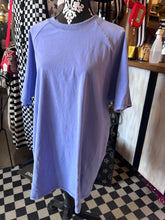 Load image into Gallery viewer, Dress: Lavender dress with zipper sleeve