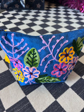 Load image into Gallery viewer, Makeup Bag: Blue floral