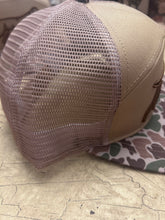 Load image into Gallery viewer, Pointer Camo Hat