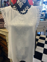 Load image into Gallery viewer, Top: White Sleeveless with lace