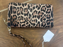 Load image into Gallery viewer, Leopard long wallet