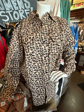 Load image into Gallery viewer, Top: Leopard Santa