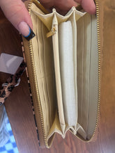 Load image into Gallery viewer, Leopard long wallet
