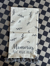 Load image into Gallery viewer, Table Runner: Memories