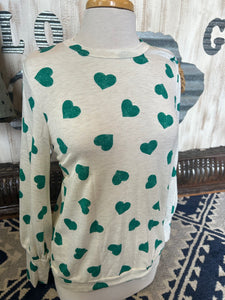 Final Sale Top: Green Heart Top