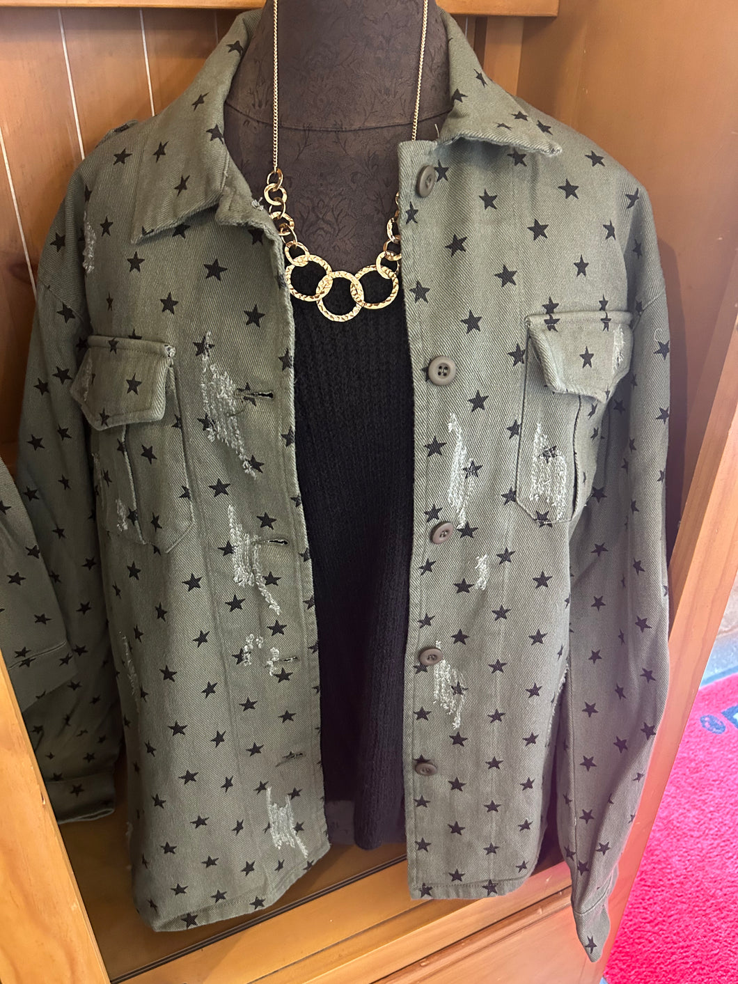 Shacket: Distressed Star